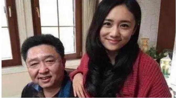 于谦说郭德纲媳妇,于谦妻子谈郭德纲拿她开玩笑