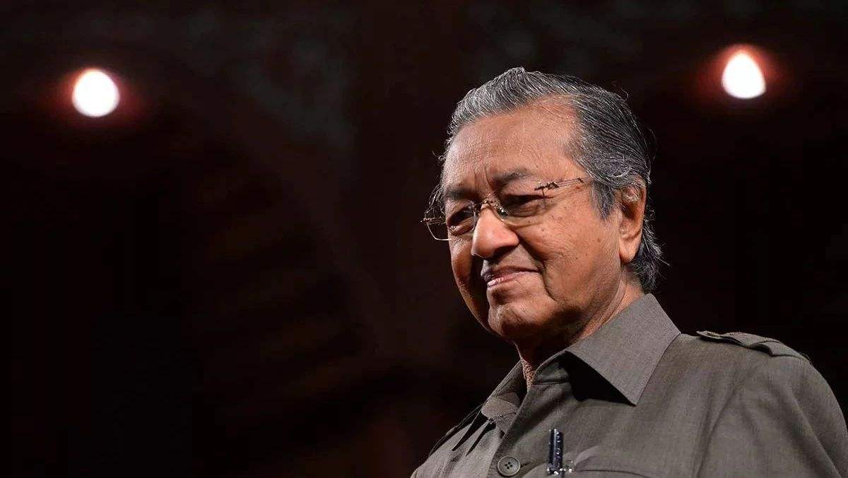 瑞典向乌克兰提供鹰狮战斗机,瑞典鹰狮战斗机和枭龙战斗机