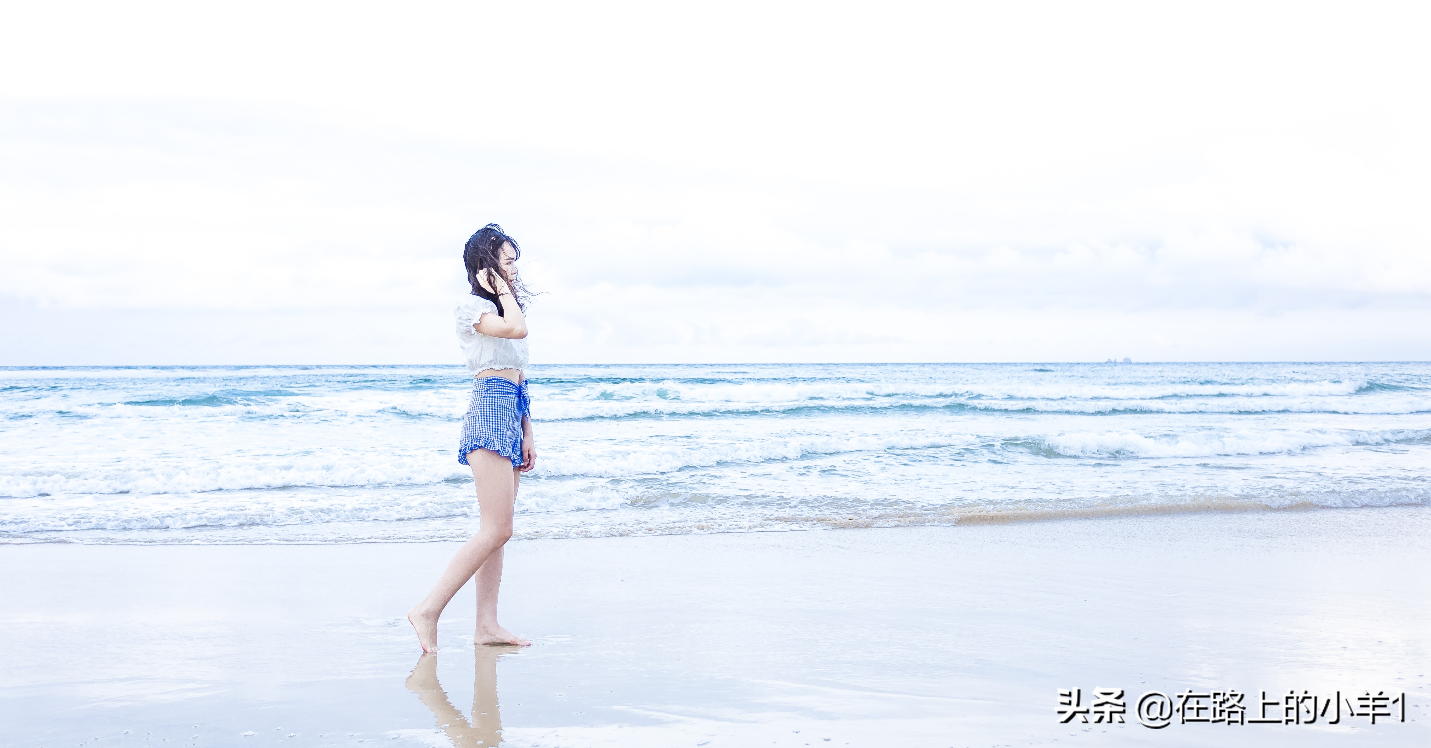 此地距离三亚仅23分钟车程,游客稀少环境清幽,真正的度假胜地