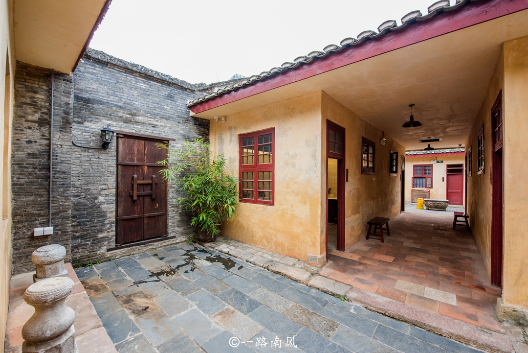 北回归线上的美丽城市,明明位于广西,当地人却说广东话