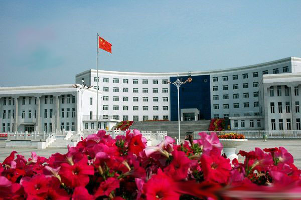 四子王旗乌兰花镇,乌兰花为什么叫四子王旗