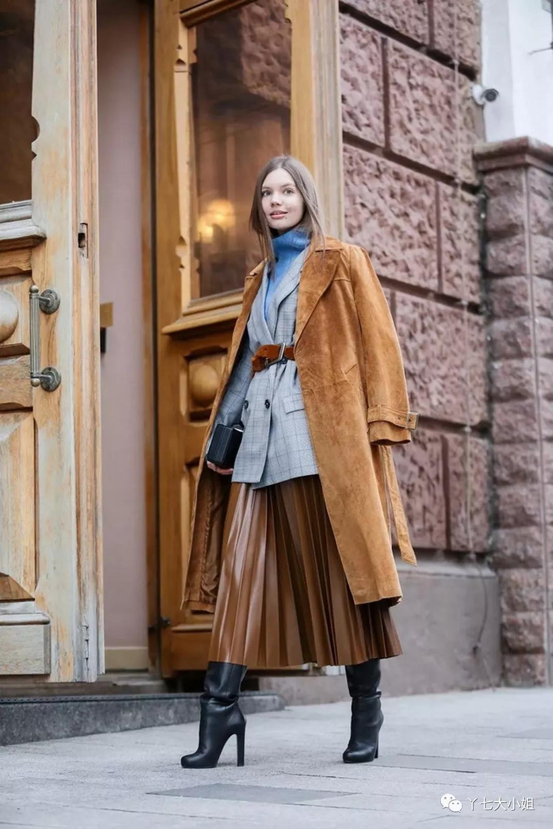 秋冬一定要穿出时髦贵气感,今年秋冬最时髦的颜色搭配