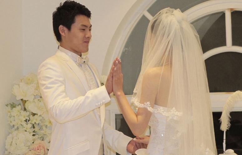 20岁女生嫁高富帅:到底什么样的姑娘才能跨越阶层,嫁入豪门?