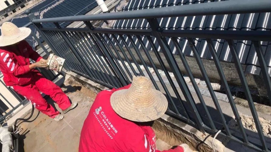 彩钢屋顶天沟漏水怎么办,屋顶天沟漏水怎么办