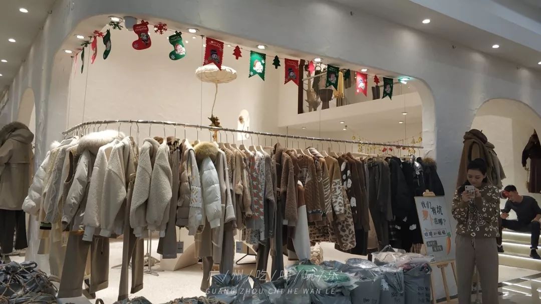 韩国东大门服装在哪里买,韩国东大门服装批发市场地铁