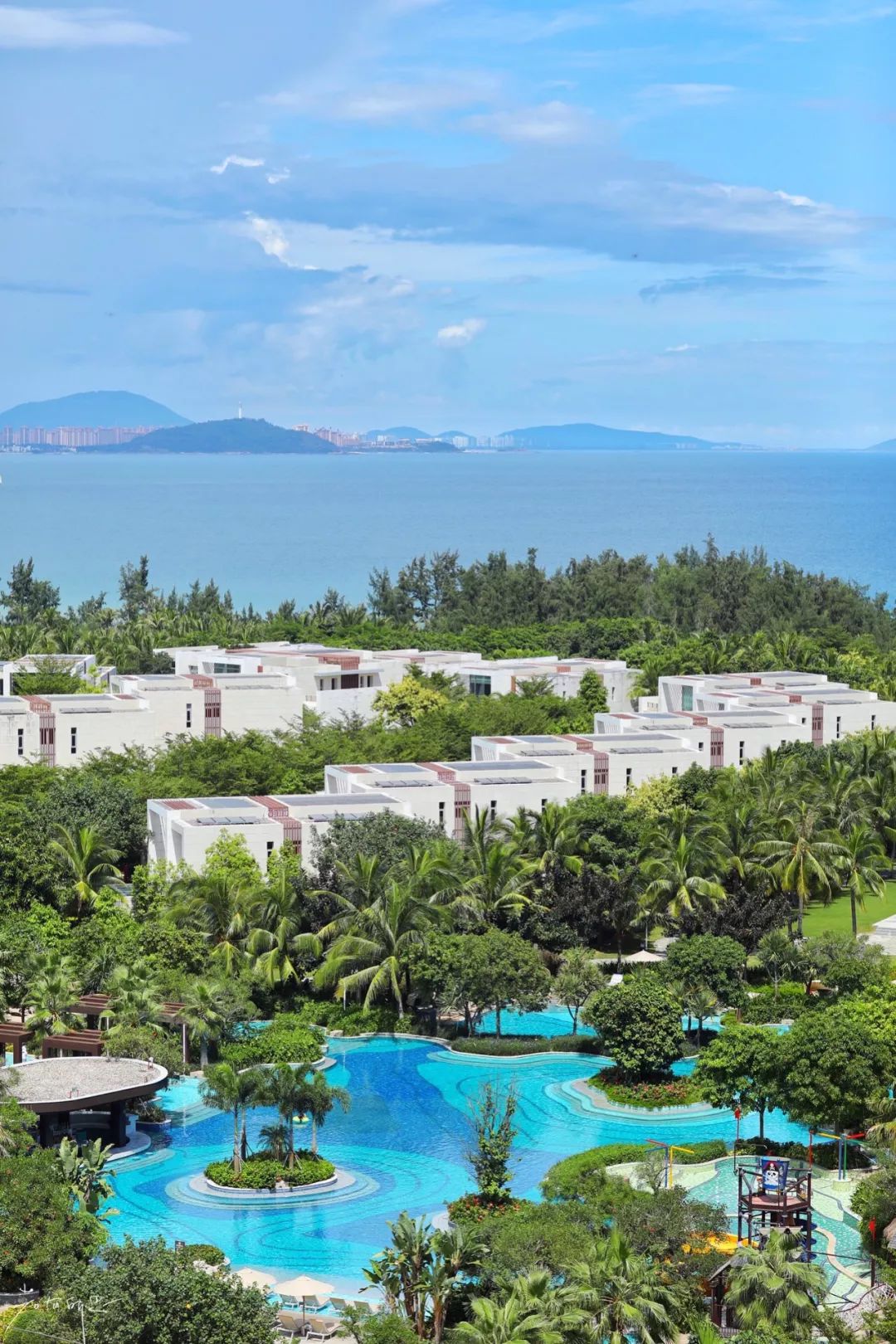 上海去三亚飞到哪里比较划算,上海飞三亚旅游