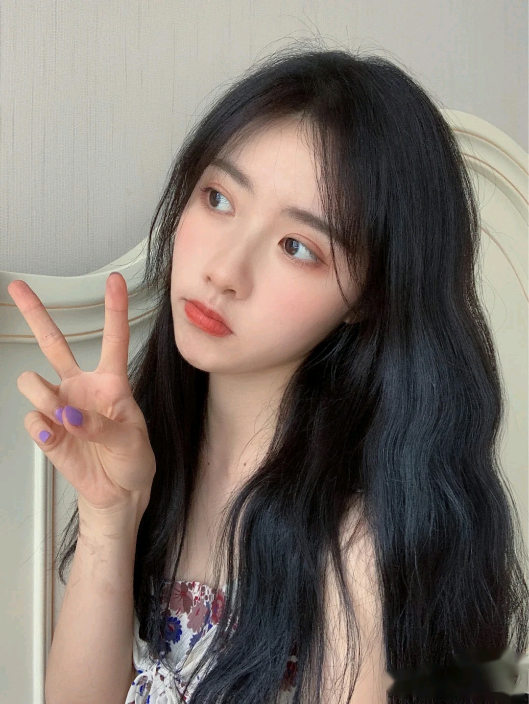 烫卷的头发干枯用什么洗发水好,发质干枯毛躁发型适合什么洗发水