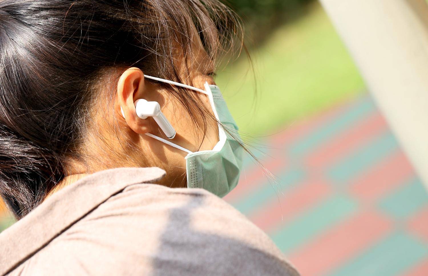 耳机是个绕不开的设备,蓝牙耳机到底有什么好?