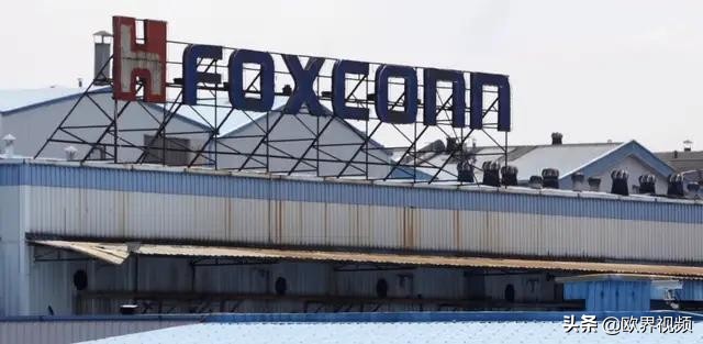 富士康机器人代替人工,富士康机器换人计划