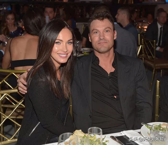 梅根福克斯与继子相处愉快,梅根福克斯为什么和前夫离婚