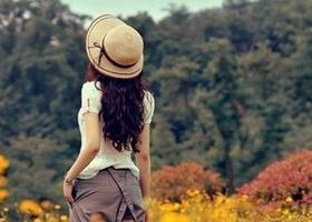 你是否可以把初恋酿成蜂蜜的说说,你是否能把初恋酿成蜂蜜藏在心里