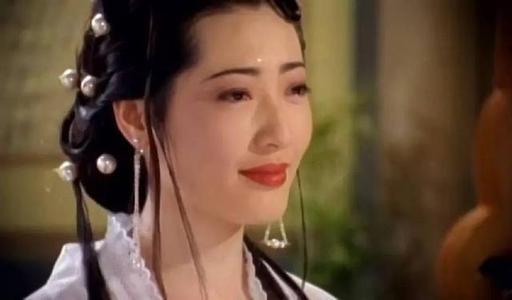 《*瓶金**梅》中放荡狠毒的潘金莲,其实是个缺钱又缺爱的女人