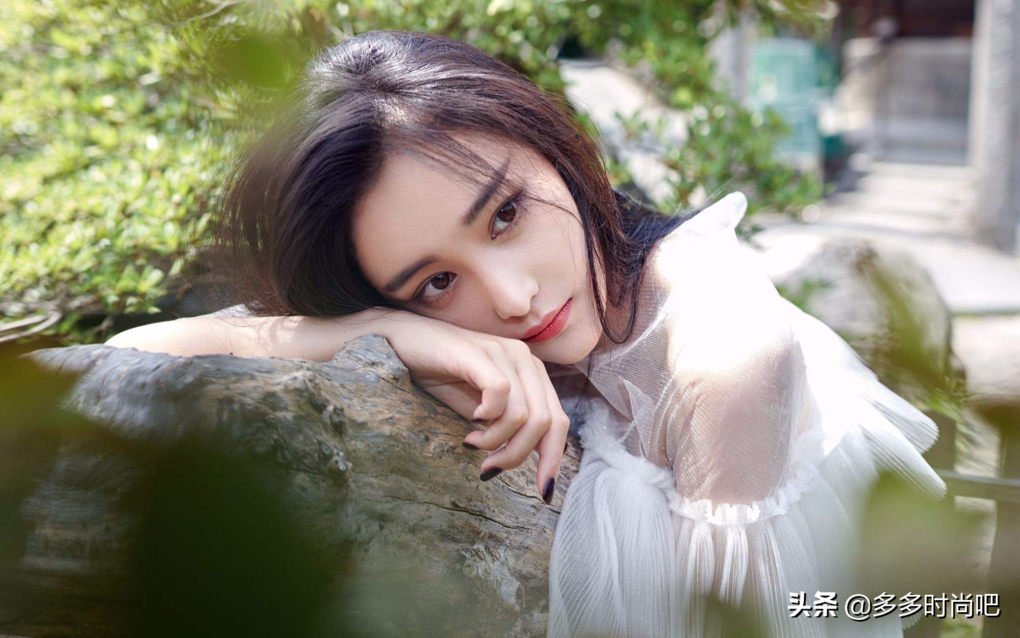 黑头多毛孔粗大皮肤干燥怎么改善,黑头毛孔堵塞闭口怎么去除