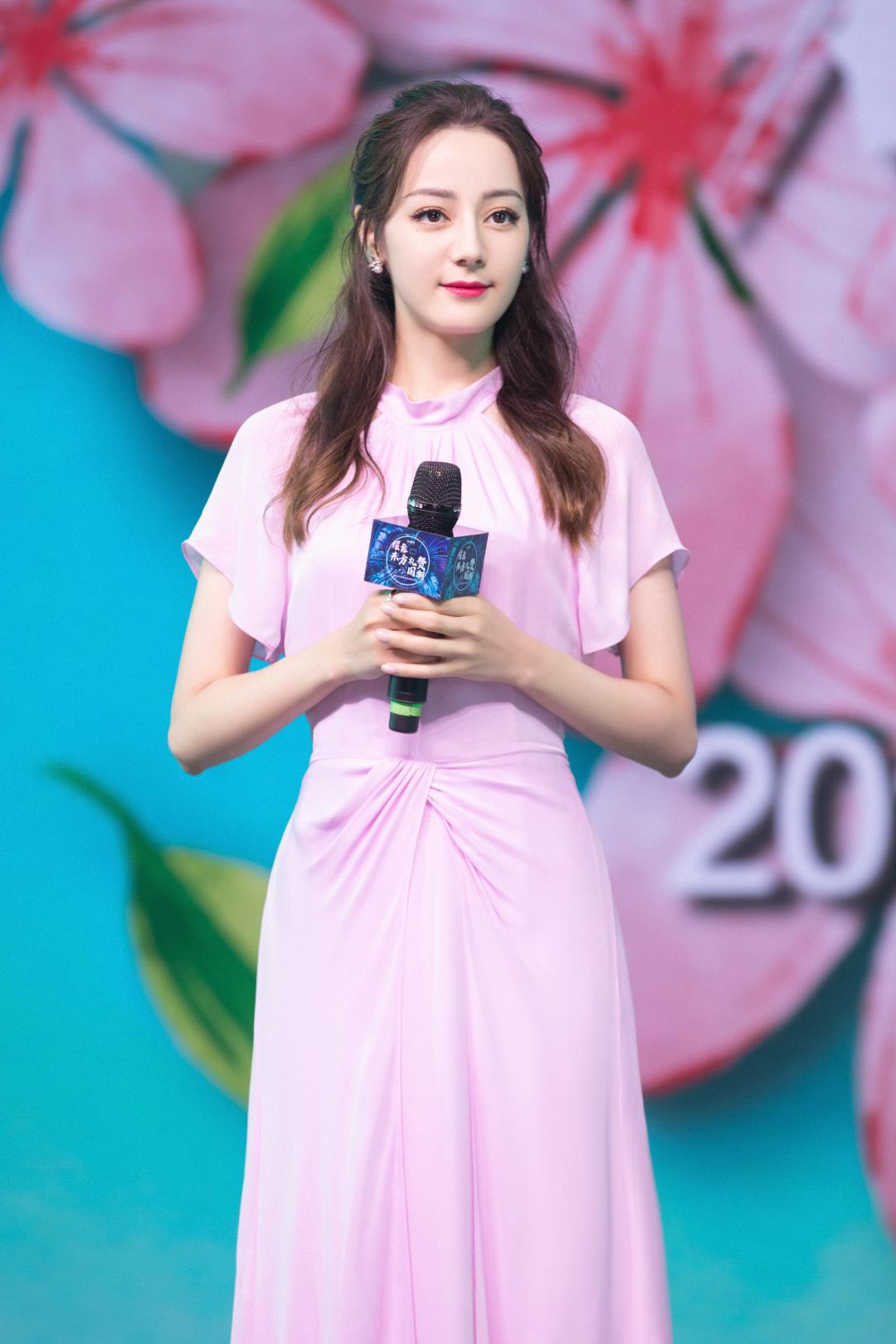 百雀羚品牌形象,百雀羚焕采新颜