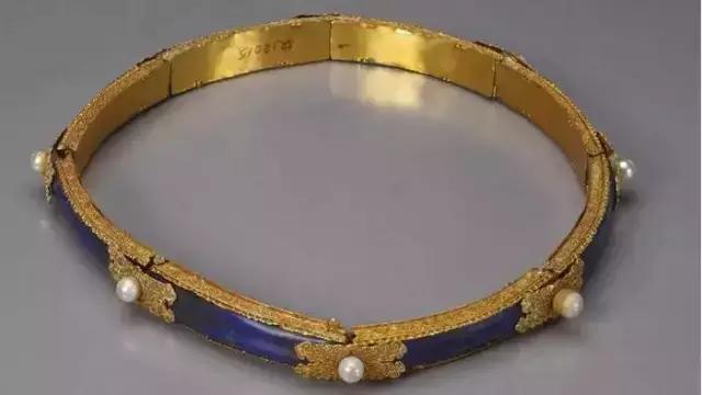 古代女人的首饰,古代女子的首饰描写