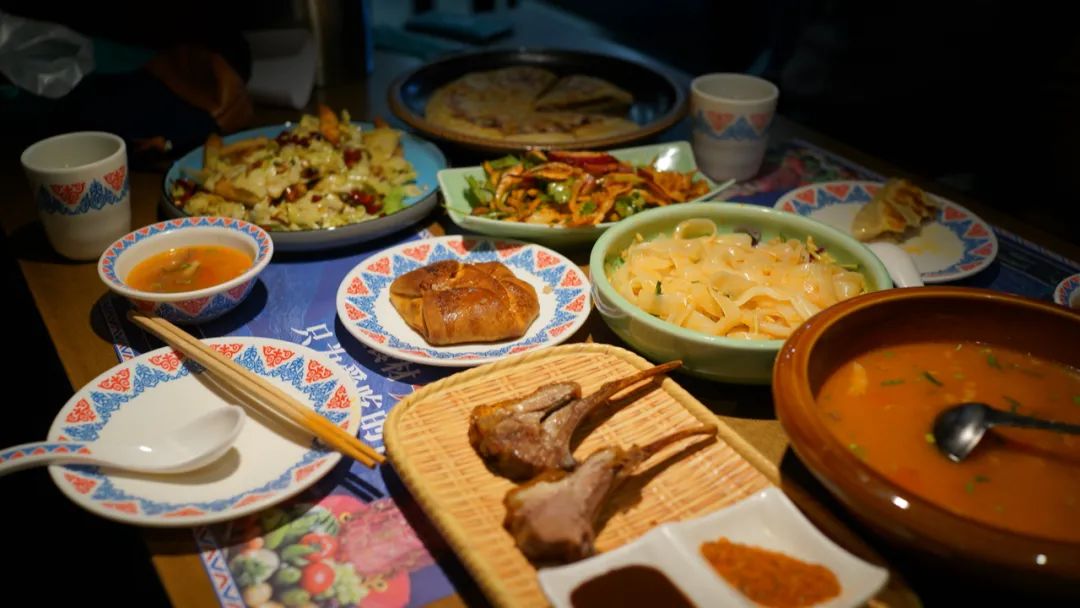 世界上最昂贵的十个豪华列车票,世界最贵火车头等舱