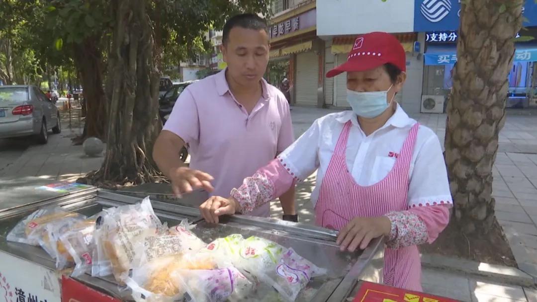 漳州——「民生关注」早龙早餐：小餐车大民生