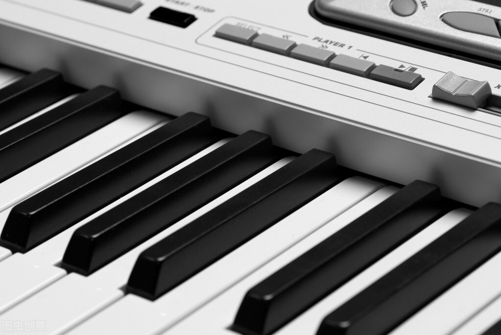 零基础学电子琴有什么步骤和方法,初学者学电子琴怎么练