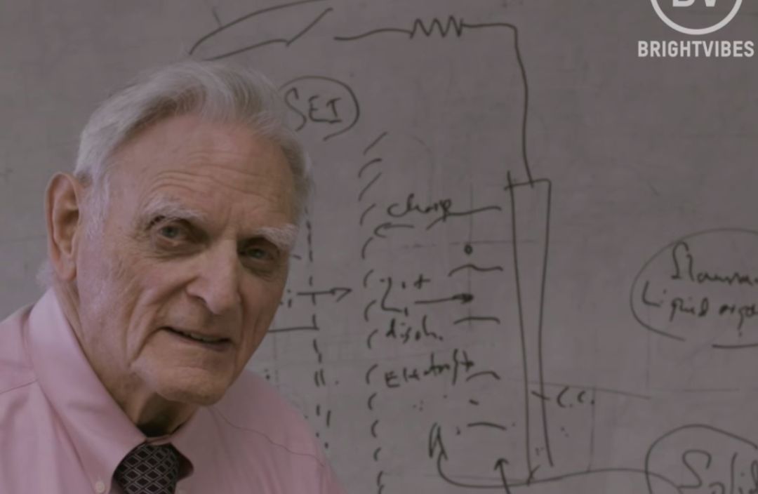 54岁失业，97岁获诺贝尔奖，保持终身学习的人到底有多牛逼