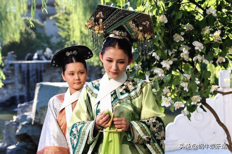 各路明星吐槽张大大,张大大因情绪激动而当场落泪