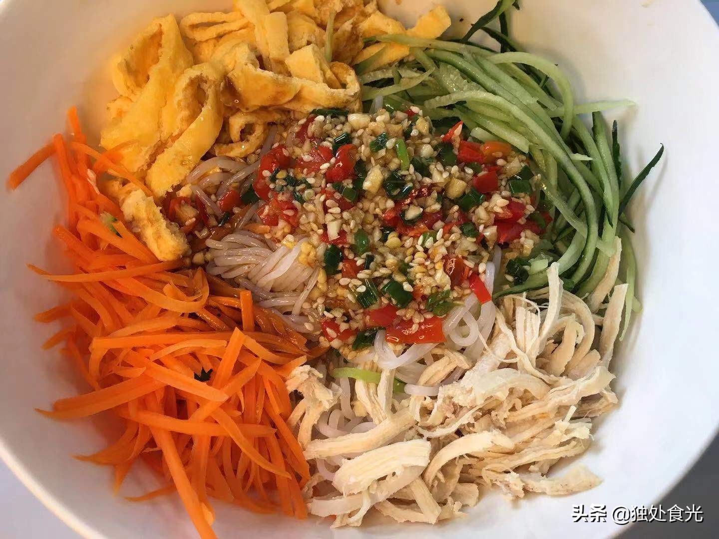 魔芋丝的做法减肥食谱凉拌,魔芋丝怎么做低脂好吃