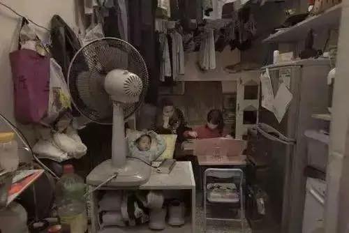 香港的棺材房和笼房,香港的棺材屋你见过吗