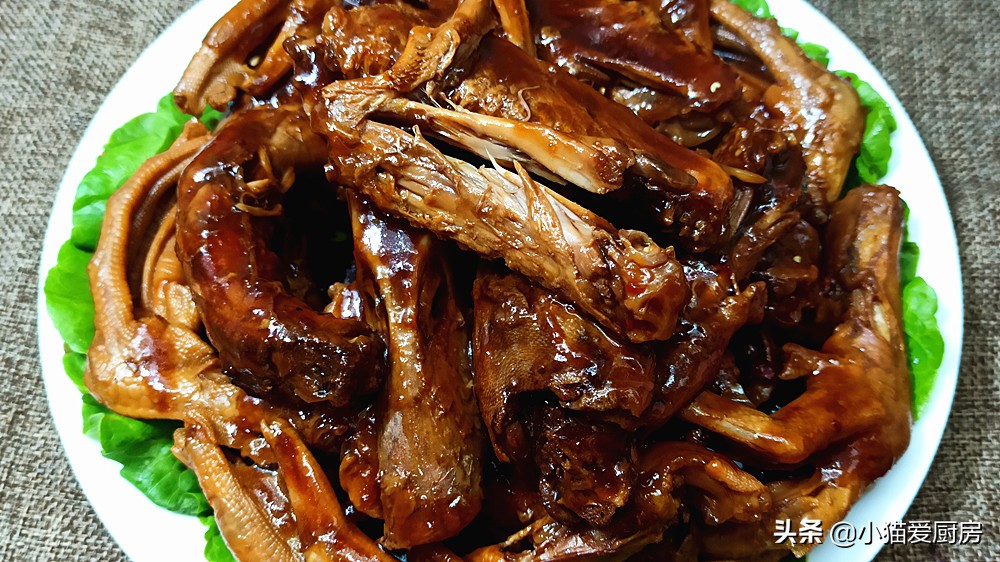 百吃不腻的周黑鸭口味藕片,周黑鸭不辣的教程
