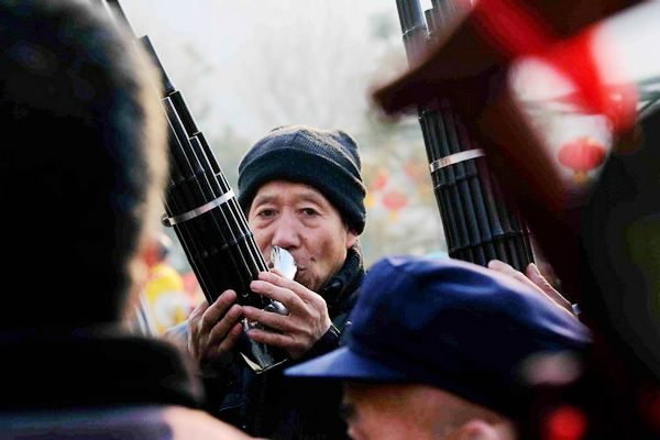 多国狂欢,国人的狂欢盛宴