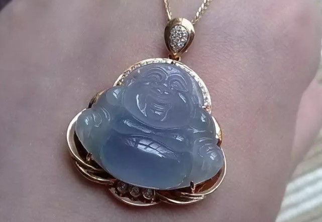 翡翠交易市场里的那些“*规则潜**”|还价意味着出价出价必须买下