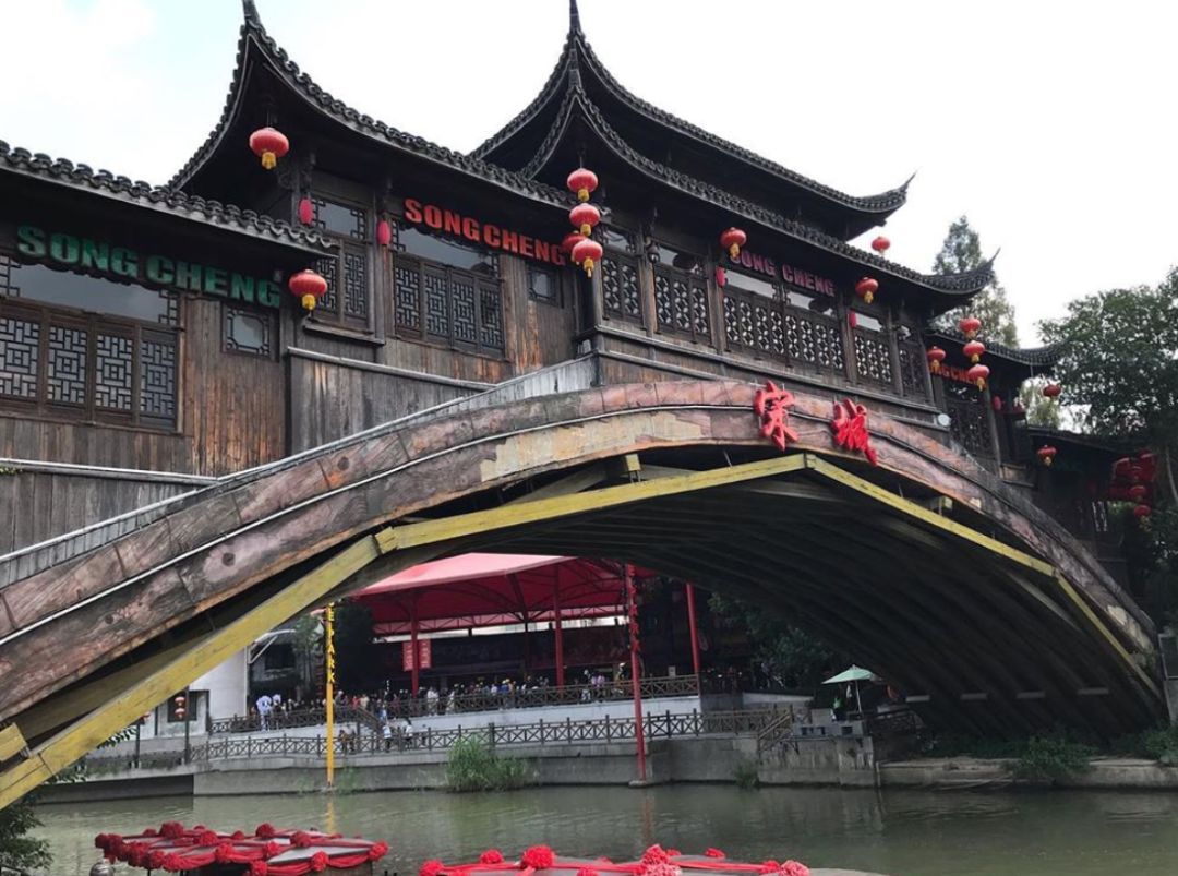 推荐最好玩的乐园,有没有值得玩的地方推荐一下