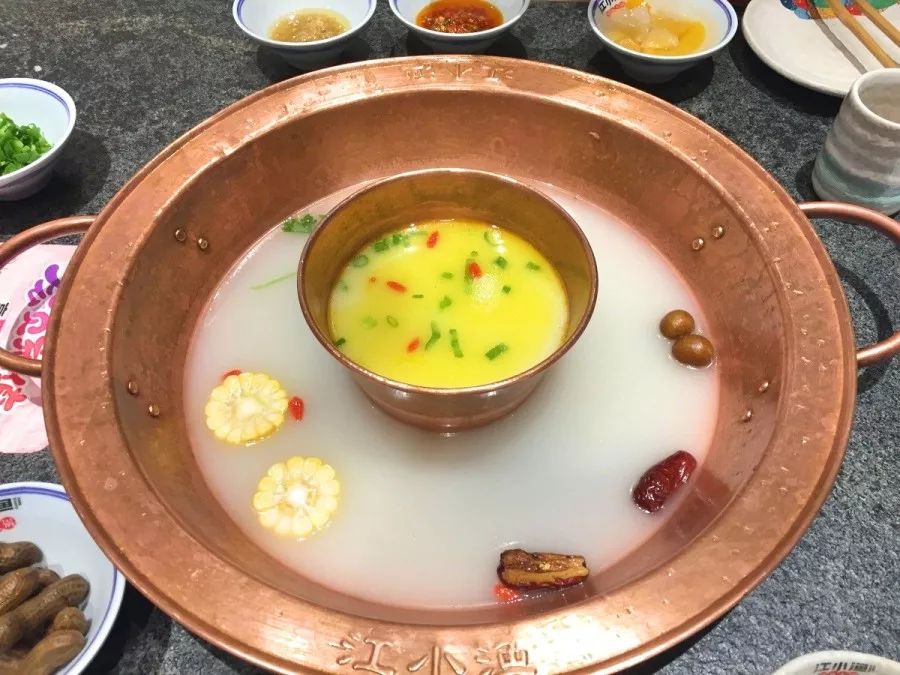 江小渔鲜鱼火锅湖南店,江小渔豆浆鱼火锅探店