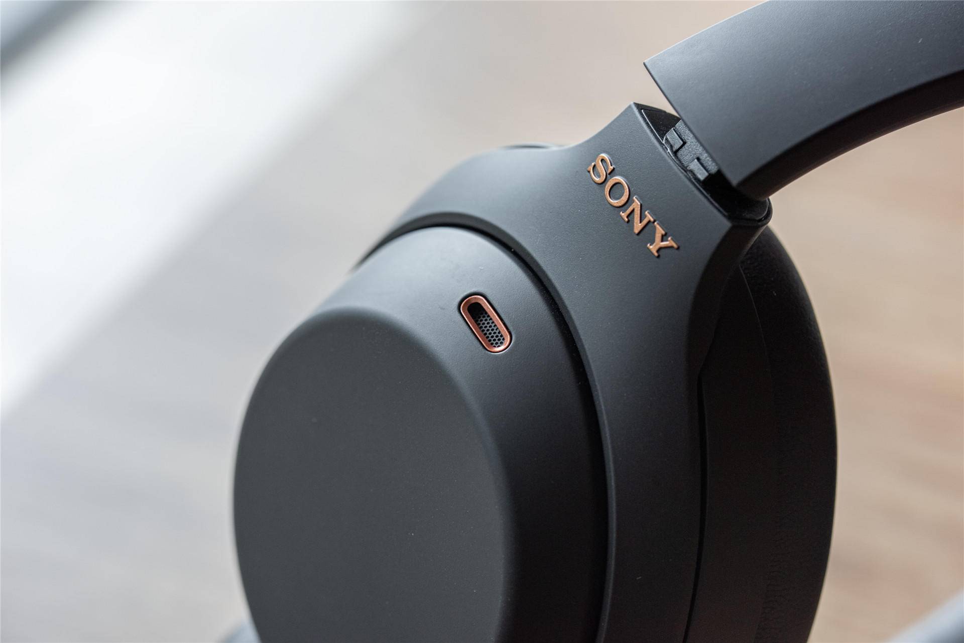 索尼耳机1000xm2和1000xm4,索尼耳机wh-1000xm4怎么连手机