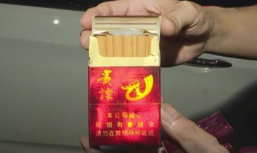 怀疑买到假烟怎样处理,小伙买到假烟上门质问
