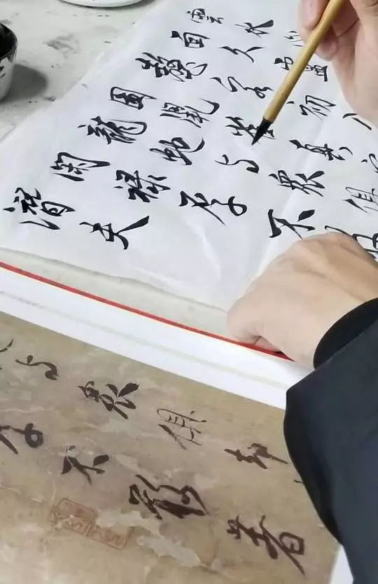 临摹字帖的技巧与方法,行书如何练习可以脱离字帖