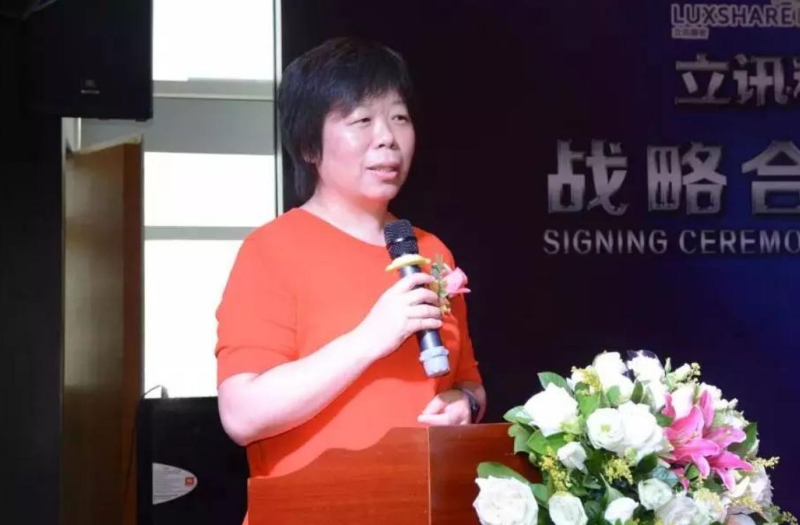 富士康打工妹王来春个人资料,王来春在富士康打工图