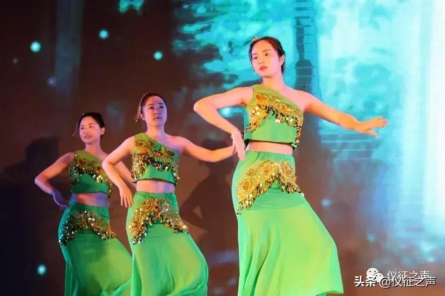 一场精彩纷呈的表演,上演视听盛宴