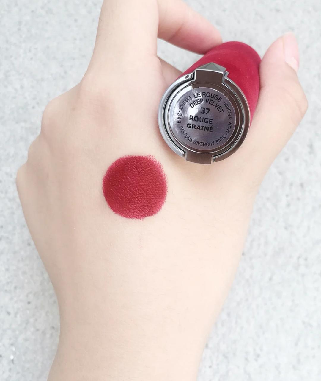 迪奥新款蓝金口红999,小金条21跟迪奥999哪个更好看