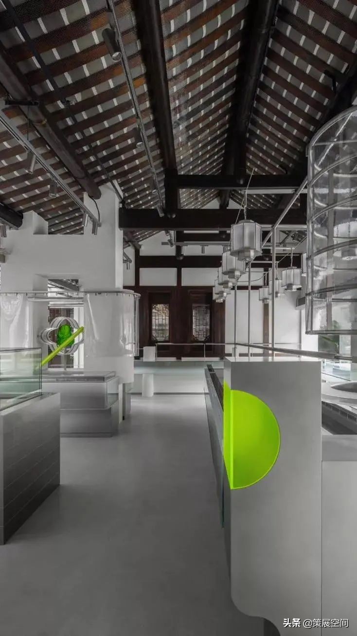 深圳等8家今年新开“高阶级”概念店，看其空间场景如何疯狂引流