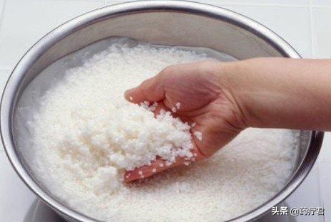 大米为啥会生虫,大米里生虫怎么办可以晒吗