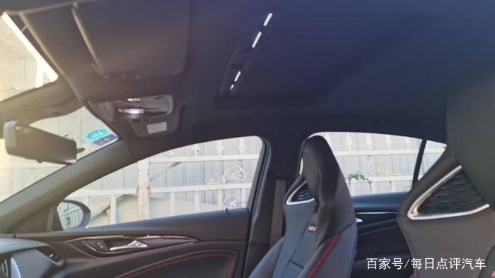 新款君威gs到底怎么样,君威gs开着傻不傻