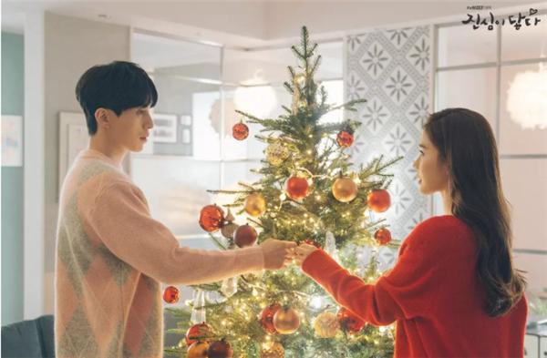 哪些超甜的韩国恋爱剧接吻,韩国rm朴叙俊和宋智孝接吻