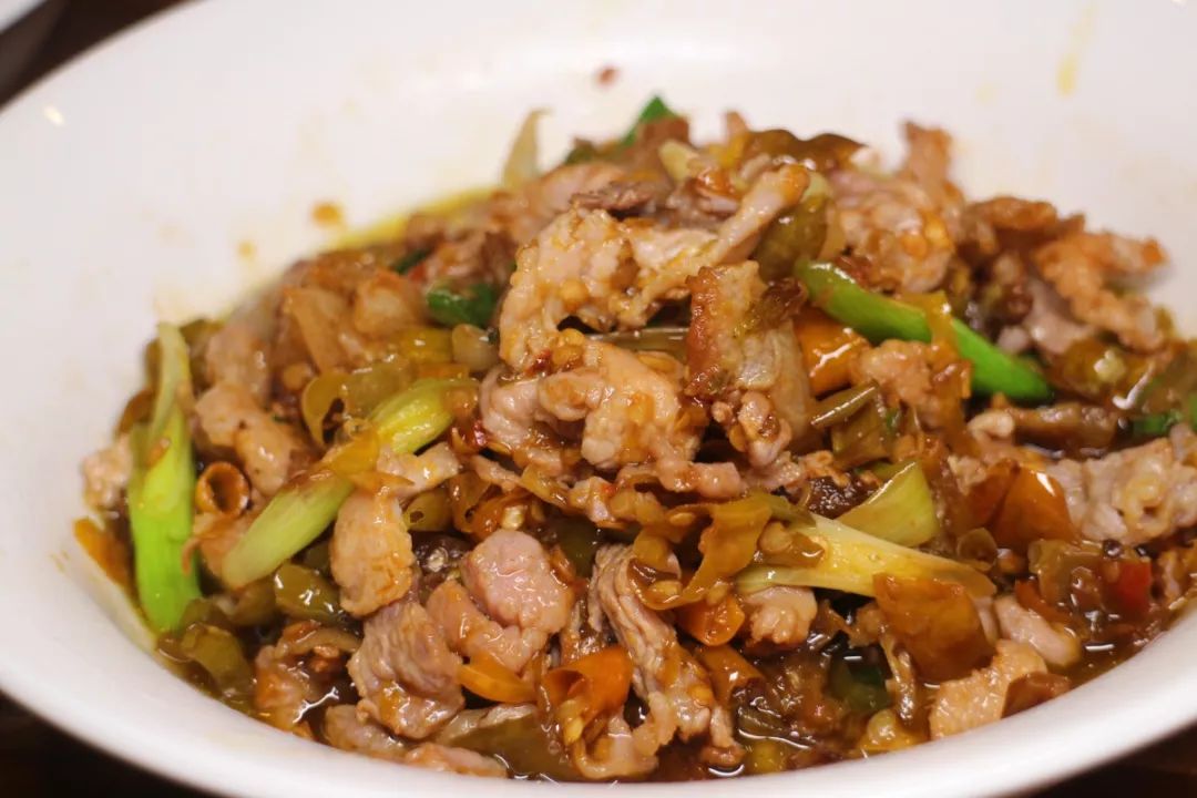 妈妈菜?“苗圃第一勺”钟姐把正宗的衡东私房菜带到华新开发区了