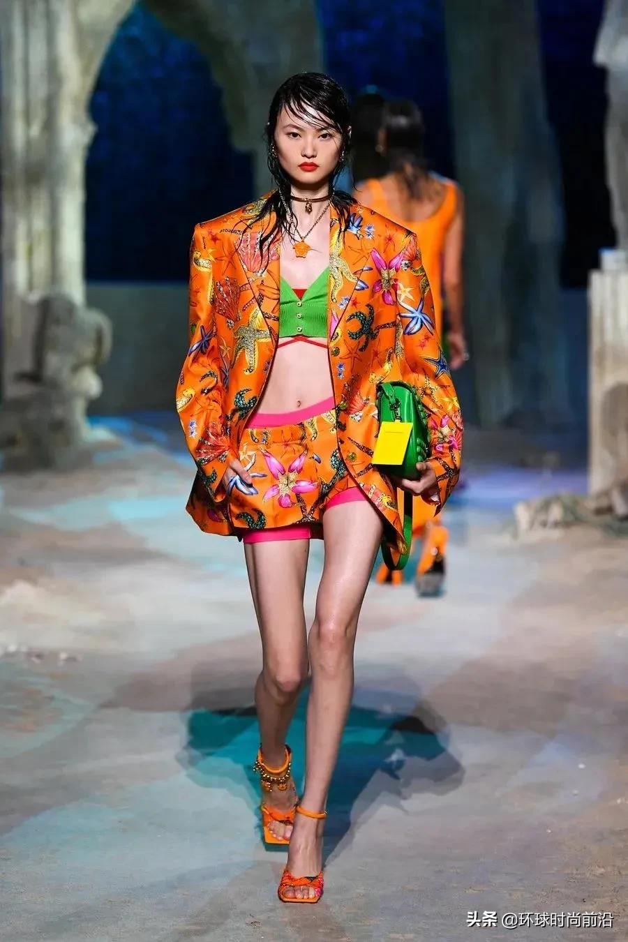 versace ss22鏄ュ (versace ss 2016)