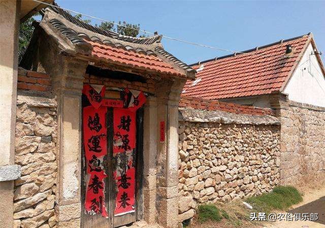 大门不对直冲路不种树，农村这些习俗并非迷信，而是为了居住安全