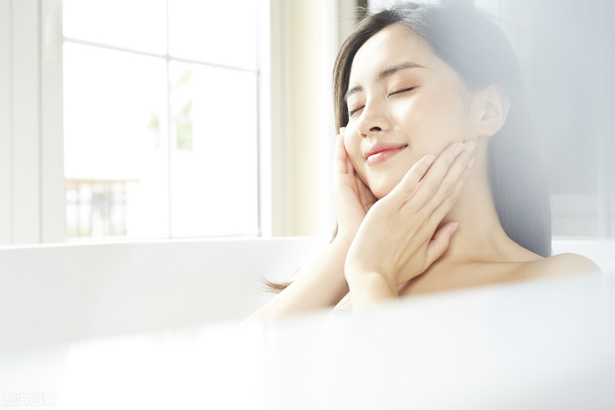 去洗澡手机被偷应该怎么办,在澡堂洗澡被偷怎么办