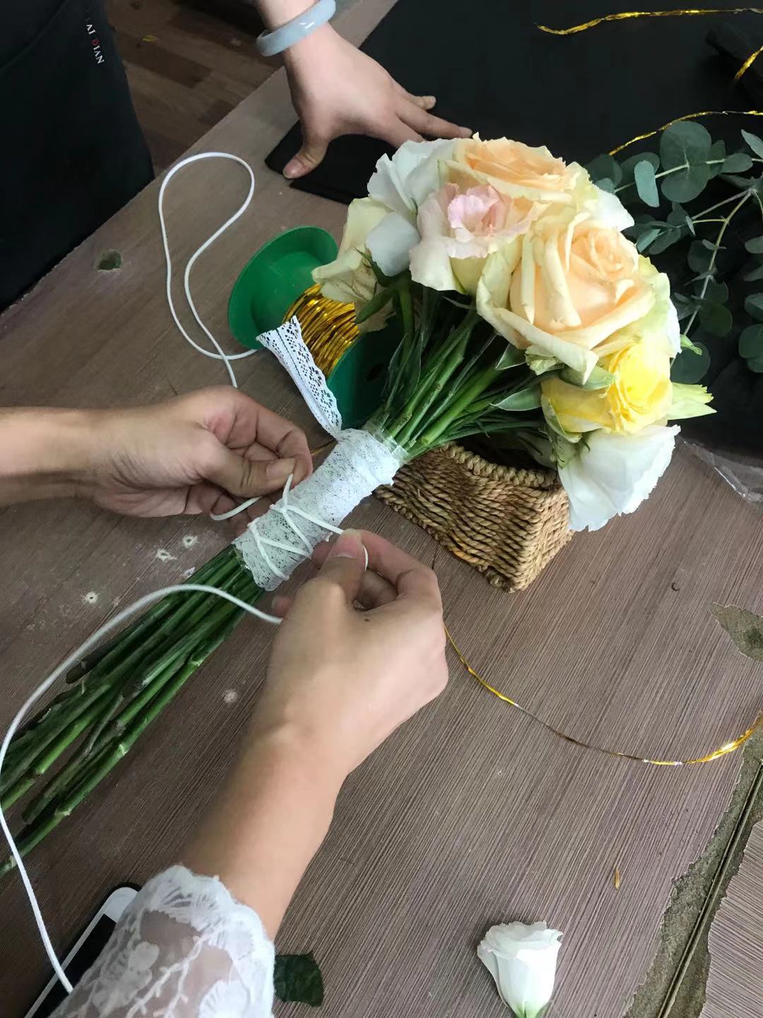 开花店容易成功吗,开花店多久能回本