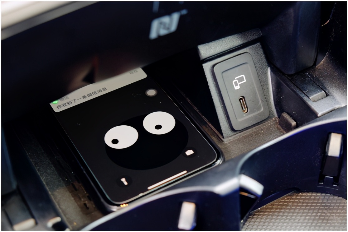 深度试驾奔驰glk300,24款奔驰glc300l豪华7座试驾