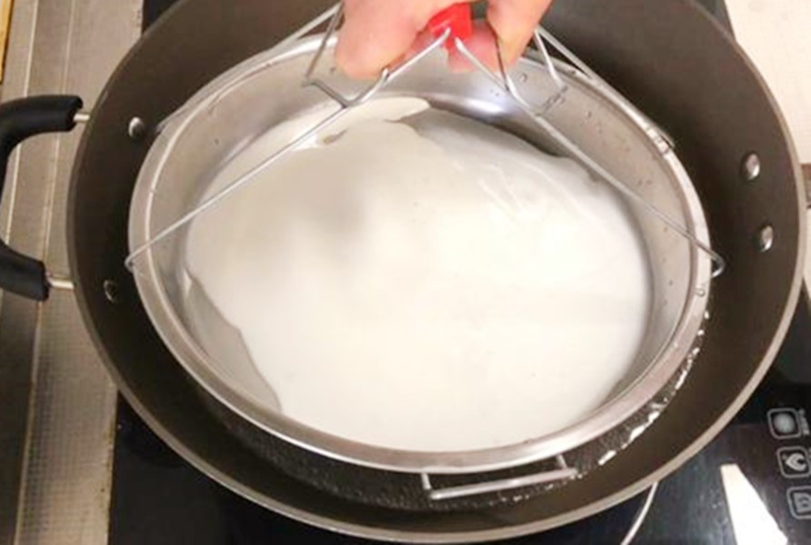 最火凉皮的制作方法抖音,凉皮最近火了教你一招