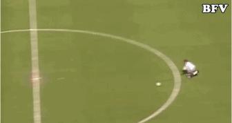 现在足坛的超巨,盘点足坛十大重炮手排名表