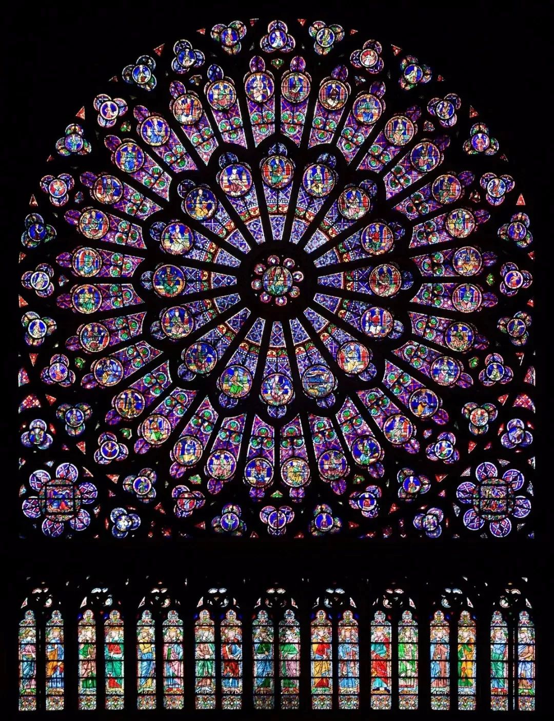 巴黎圣母院被烧毁的文物,巴黎圣母院被烧掉